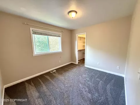 Bedroom - 18872 Mountain Point Dr, Eagle River, AK 99577 photo 2 of 7