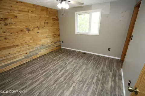 Bedroom - 11907 Copper Mountain Dr, Eagle River, AK 99577 photo 2 of 3