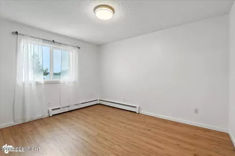 Bedroom - 5439 E 4th Ave, Anchorage, AK 99508 photo 3 of 8