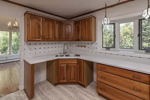 Kitchen - 6815 Double Tree Ct, Anchorage, AK 99507 photo 2 of 7