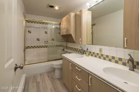 Bath - 6815 Double Tree Ct, Anchorage, AK 99507 photo 1 of 5