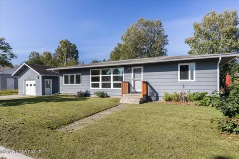 1012 Galena St, Fairbanks, AK 99709