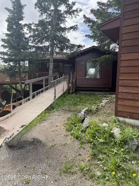 12640 Hillside Dr, Anchorage, AK 99516