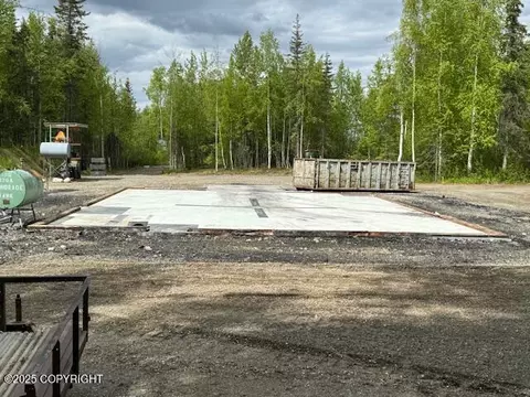12901 N Barrington Loop, Willow, AK 99688 photo 2