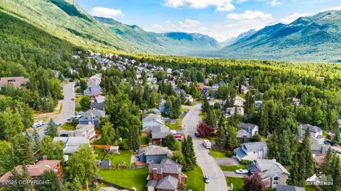 View/Area - 20206 Constitution Dr, Eagle River, AK 99577 photo 7 of 10