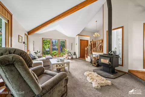 Living - 20206 Constitution Dr, Eagle River, AK 99577 photo 4 of 5
