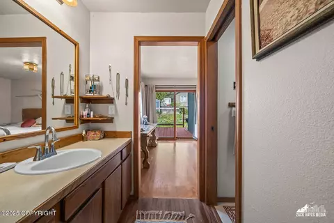 Bath - 20206 Constitution Dr, Eagle River, AK 99577 photo 3 of 4