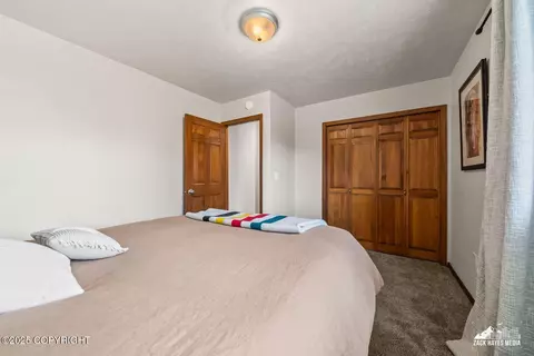 Bedroom - 20206 Constitution Dr, Eagle River, AK 99577 photo 6 of 6