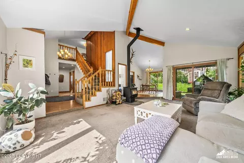 Living - 20206 Constitution Dr, Eagle River, AK 99577 photo 3 of 5