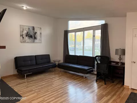 Living - 8521 E 4th Ave, Anchorage, AK 99504 photo 3 of 4