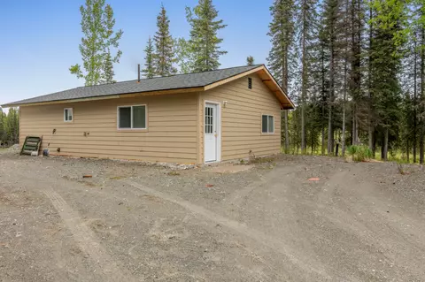 42063 Jay Bird Ct, Soldotna, AK 99669