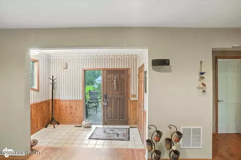 20013 Crabtree St, Chugiak, AK 99567 photo 7