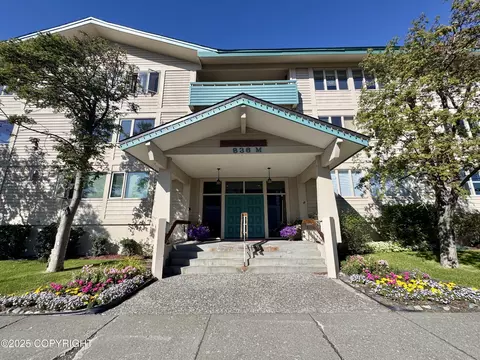 836 M St # 103, Anchorage, AK 99501