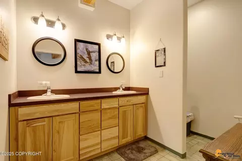 Bath - 6550 E 112th Ave, Anchorage, AK 99516 photo 2 of 9