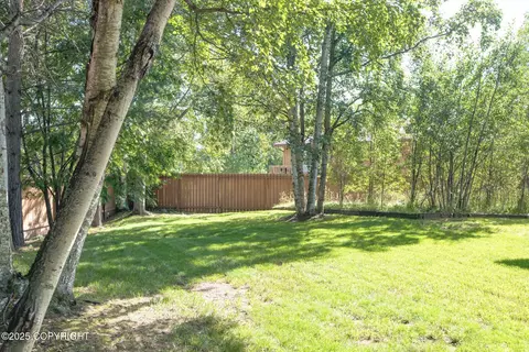 19825 Fairmount Cir, Eagle River, AK 99577 photo 30