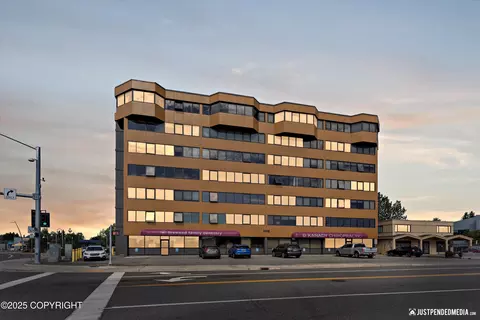 1113 W Fireweed Ln # 402, Anchorage, AK 99503