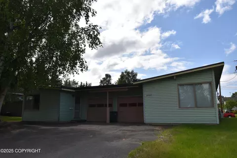 3941 Merrill Dr, Anchorage, AK 99517