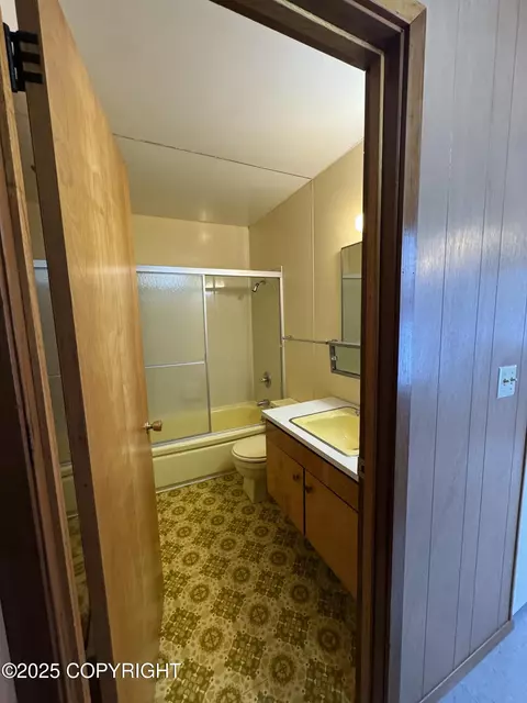 3941 Merrill Dr, Anchorage, AK 99517 photo 8
