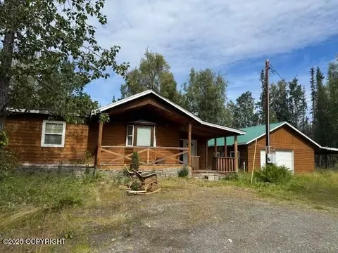 36050 Irons Ave, Soldotna, AK 99669