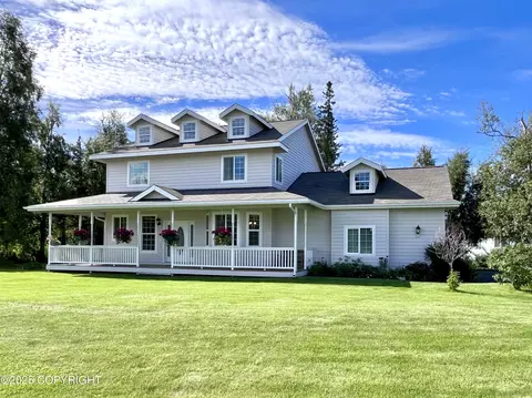 1440 W Hidden Lane Cir, Palmer, AK 99645