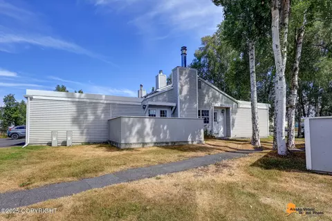 3329 Monticello Ct, Anchorage, AK 99503