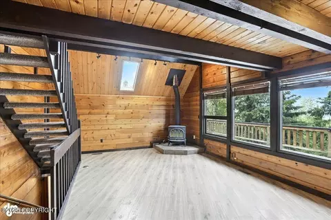 Living - 12117 Lugene Ln, Eagle River, AK 99577 photo 2 of 2