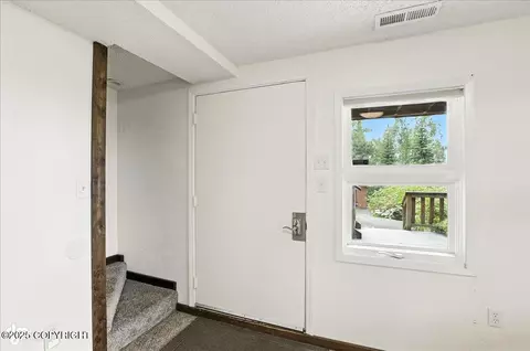 Entry Way - 12117 Lugene Ln, Eagle River, AK 99577 photo 5 of 6