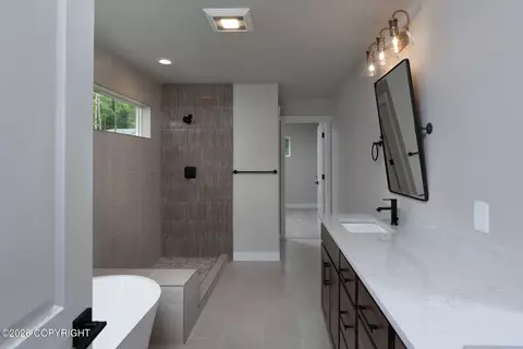 Bath - 8887 Sasquatch Cir, Eagle River, AK 99577 photo 2 of 5
