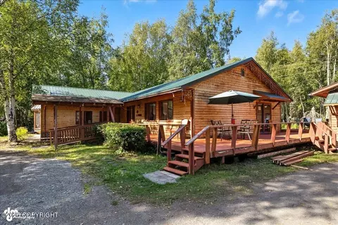 382 S Kobuk St, Soldotna, AK 99669