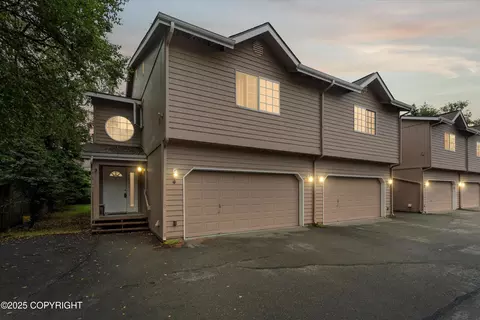 5531 Chilkoot Ct #4, Anchorage, AK 99504