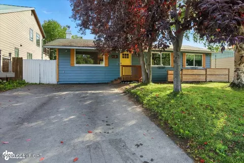 6124 E 22nd Ave, Anchorage, AK 99504