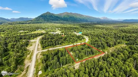 9475 E Hatcher Landing Ave, Palmer, AK 99645