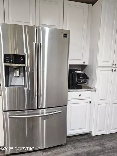 8430 E 20th Ave, Anchorage, AK 99504 photo 7