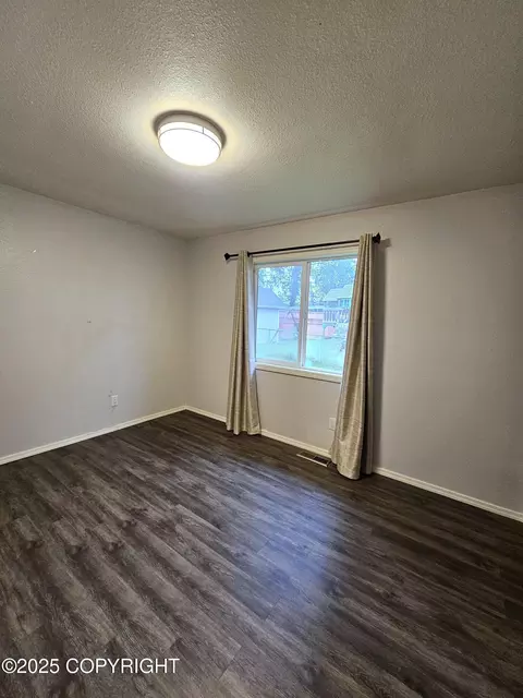8430 E 20th Ave, Anchorage, AK 99504 photo 14
