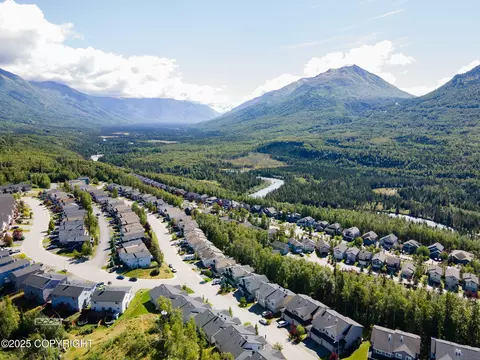 View/Area - 20466 Icefall Dr, Eagle River, AK 99577 photo 7 of 15