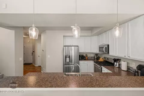 Kitchen - 20466 Icefall Dr, Eagle River, AK 99577 photo 6 of 6
