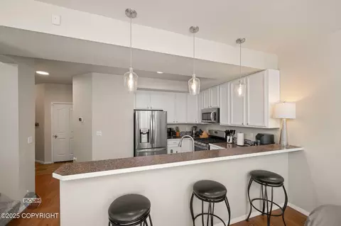 Kitchen - 20466 Icefall Dr, Eagle River, AK 99577 photo 4 of 6