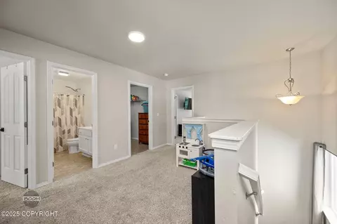 Entry Way - 20466 Icefall Dr, Eagle River, AK 99577 photo 4 of 6