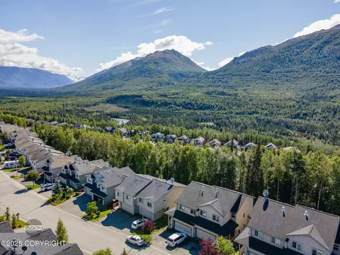 View/Area - 20466 Icefall Dr, Eagle River, AK 99577 photo 2 of 15