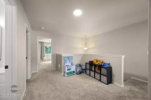 Entry Way - 20466 Icefall Dr, Eagle River, AK 99577 photo 5 of 6