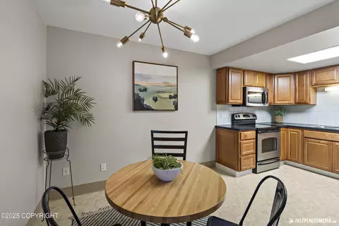 Dining - 6124 E 12th Ave # D6, Anchorage, AK 99504 photo 3 of 3