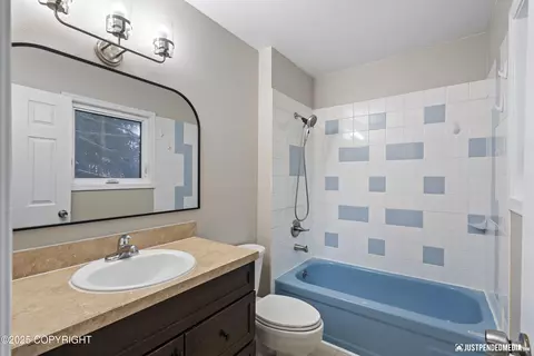 Bath - 6124 E 12th Ave # D6, Anchorage, AK 99504 photo 1 of 3