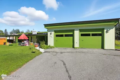 6701 Cranberry St, Anchorage, AK 99502