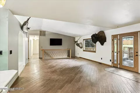 Living - 7801 Evander Dr, Anchorage, AK 99518 photo 4 of 4
