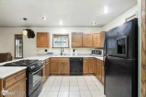 Kitchen - 7801 Evander Dr, Anchorage, AK 99518 photo 1 of 4