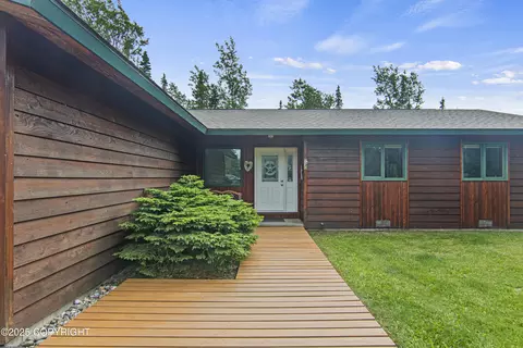 805 Sand Dollar Dr, Kenai, AK 99611