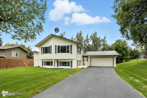 4571 Montrose Cir, Anchorage, AK 99502