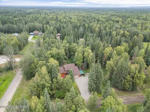 3032 Super Cub Ln, North Pole, AK 99705