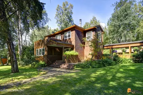 1607 W 14th Ave, Anchorage, AK 99501