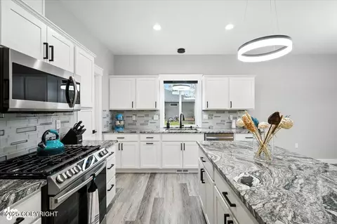 9444 E Arkose, Palmer, AK 99645 photo 21